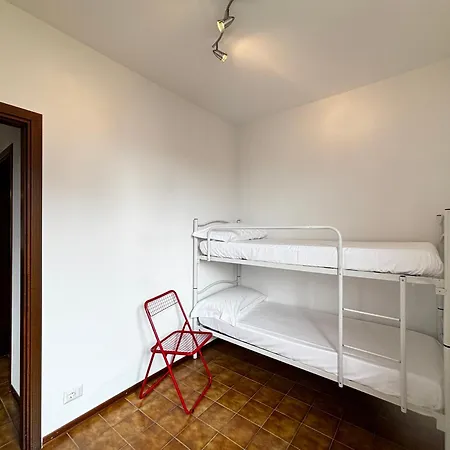 Camellia - Larihome A98 Apartamento Gravedona