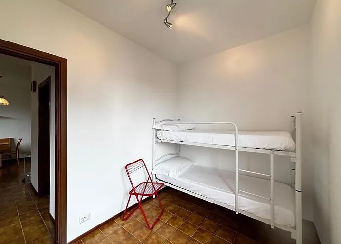 Camellia - Larihome A98 Apartamento Gravedona